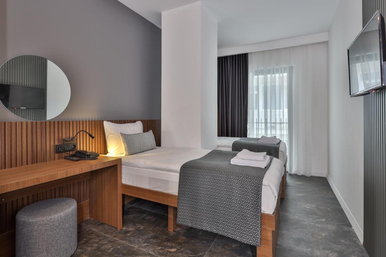 Wolf Of The City Hotel & Spa 安塔利亚 外观 照片