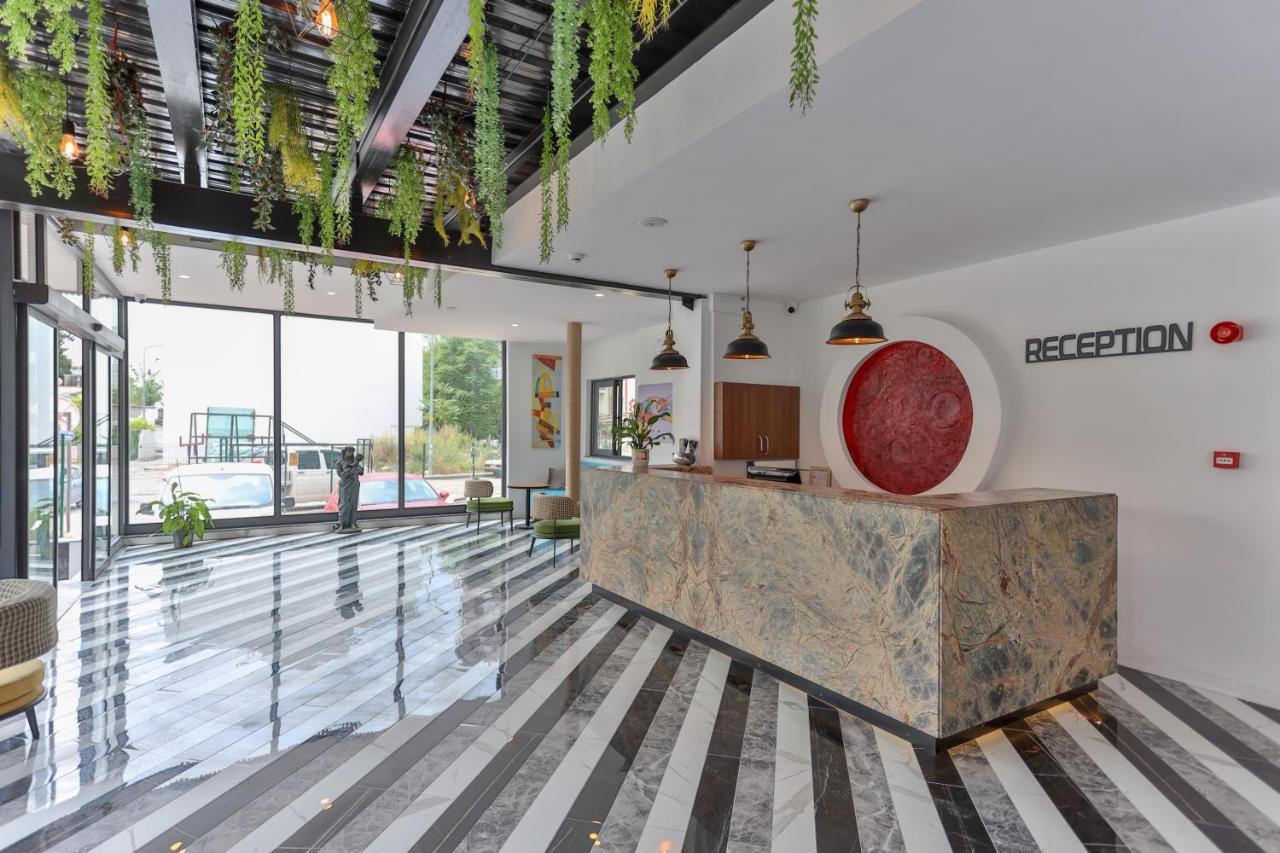 Wolf Of The City Hotel & Spa 安塔利亚 外观 照片