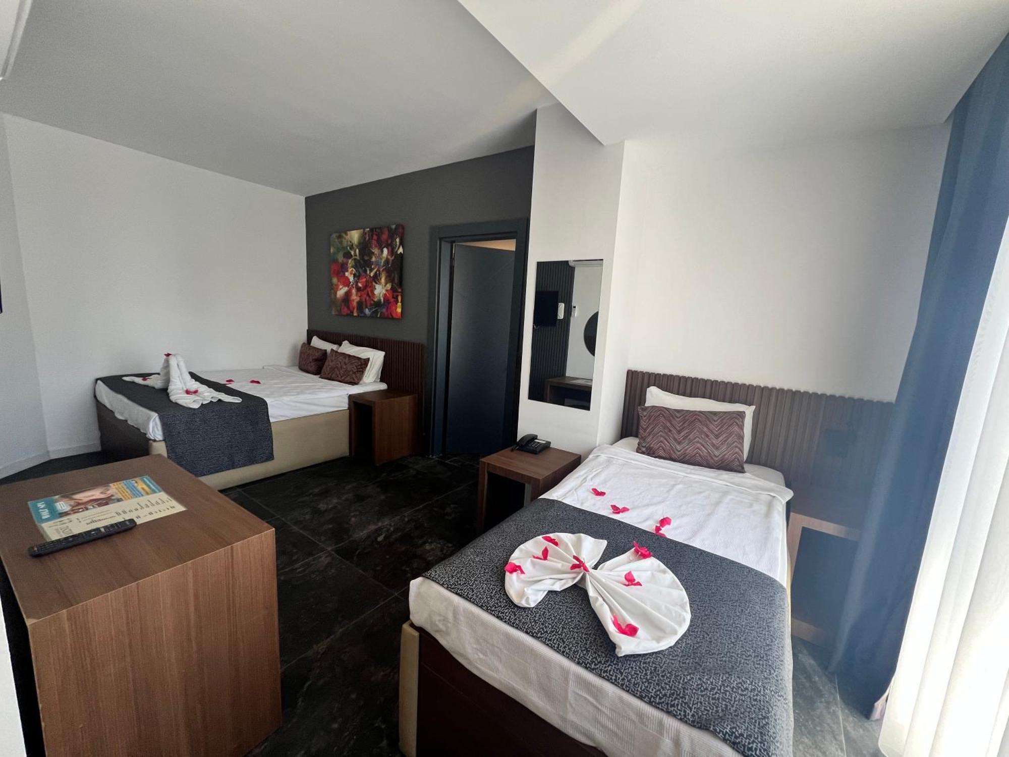 Wolf Of The City Hotel & Spa 安塔利亚 外观 照片